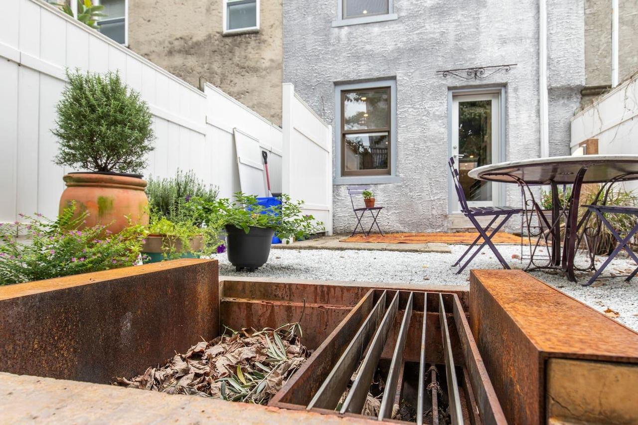 Modern European Home - Garden Patio W/ FirePit - thumb 11
