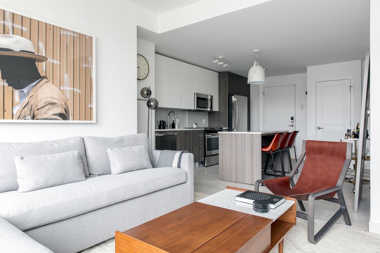 Breathtaking 2BR + Gym In Downtown - thumb 1