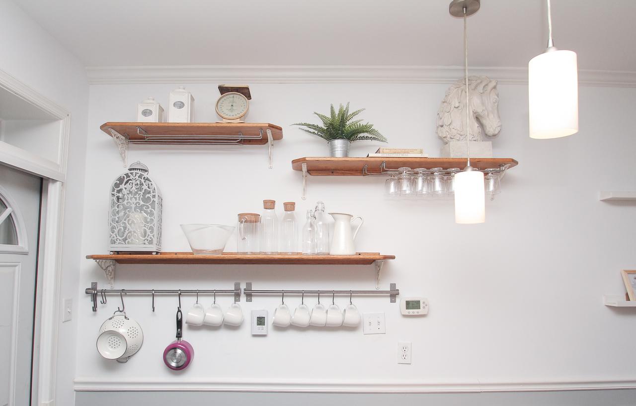 Stylish & Modern Center City Farmhouse - thumb 9