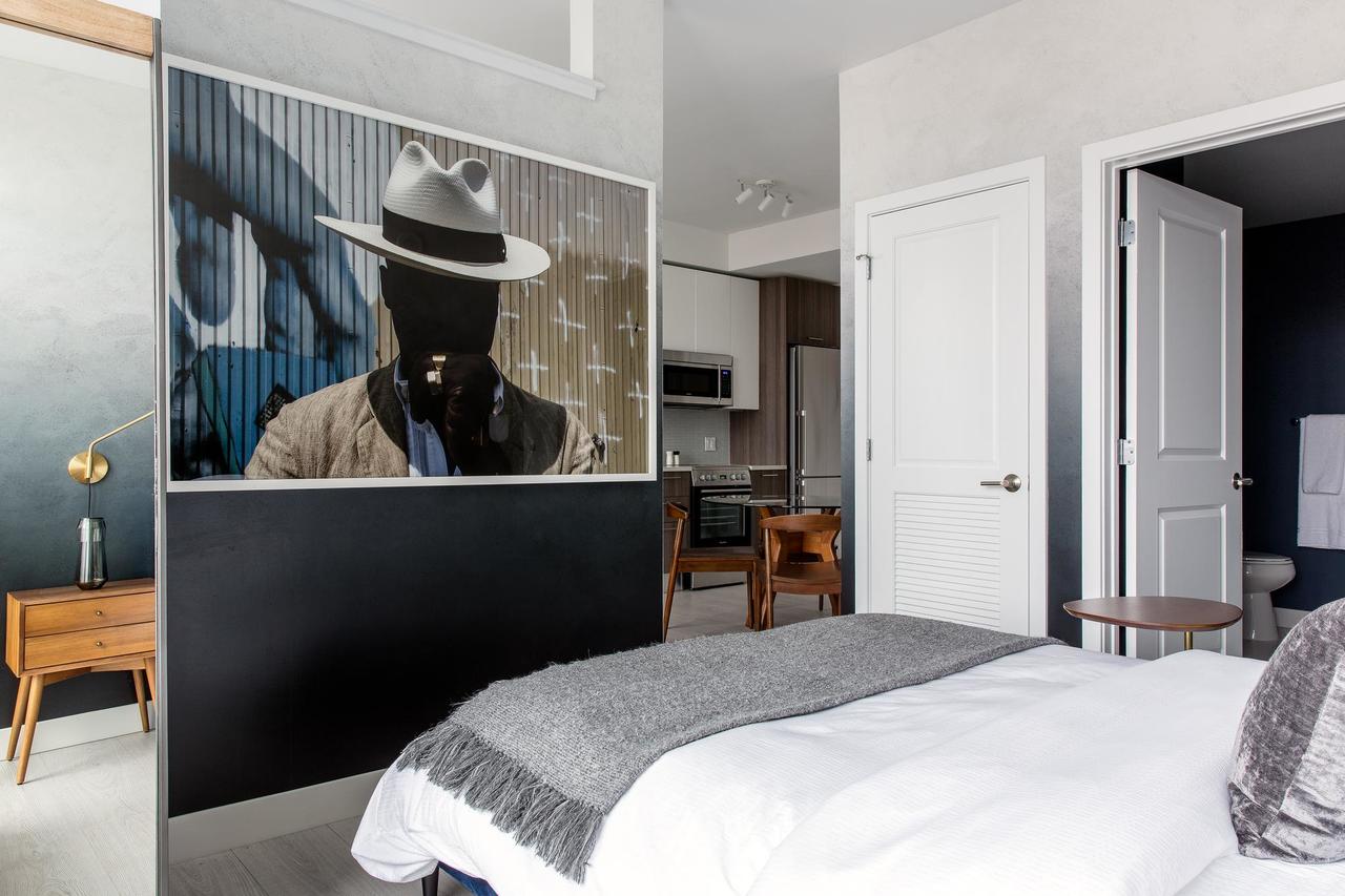 Lux Studio W/ Views In City Center - thumb 1