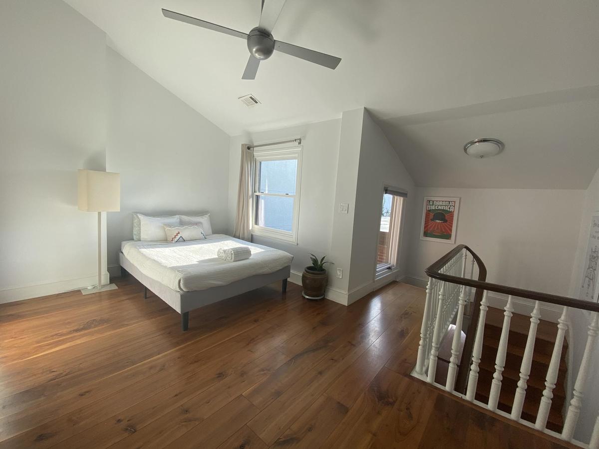 1134 Shackamaxon * Fishtown Garden Mansion W/ Parking Sleeps 12 - thumb 7