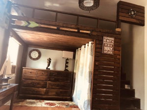 Private Studio In Center City (4 Guest)!!