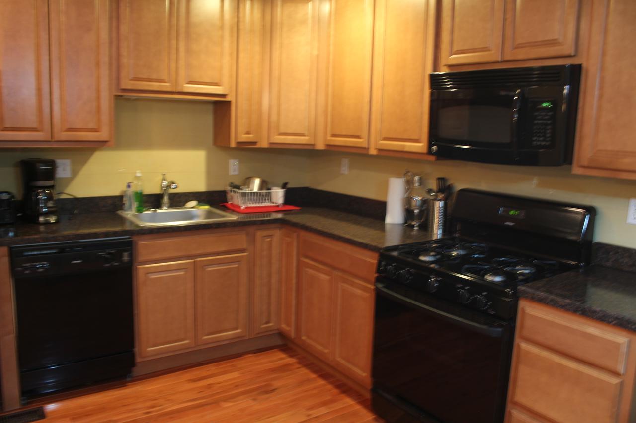 Tuscany 2900 - Classic Italian Style 3BR W Parking Near Airport - thumb 31