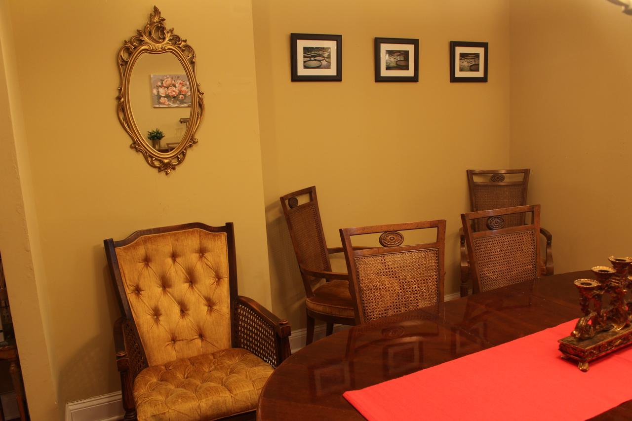 Tuscany 2900 - Classic Italian Style 3BR W Parking Near Airport - thumb 32