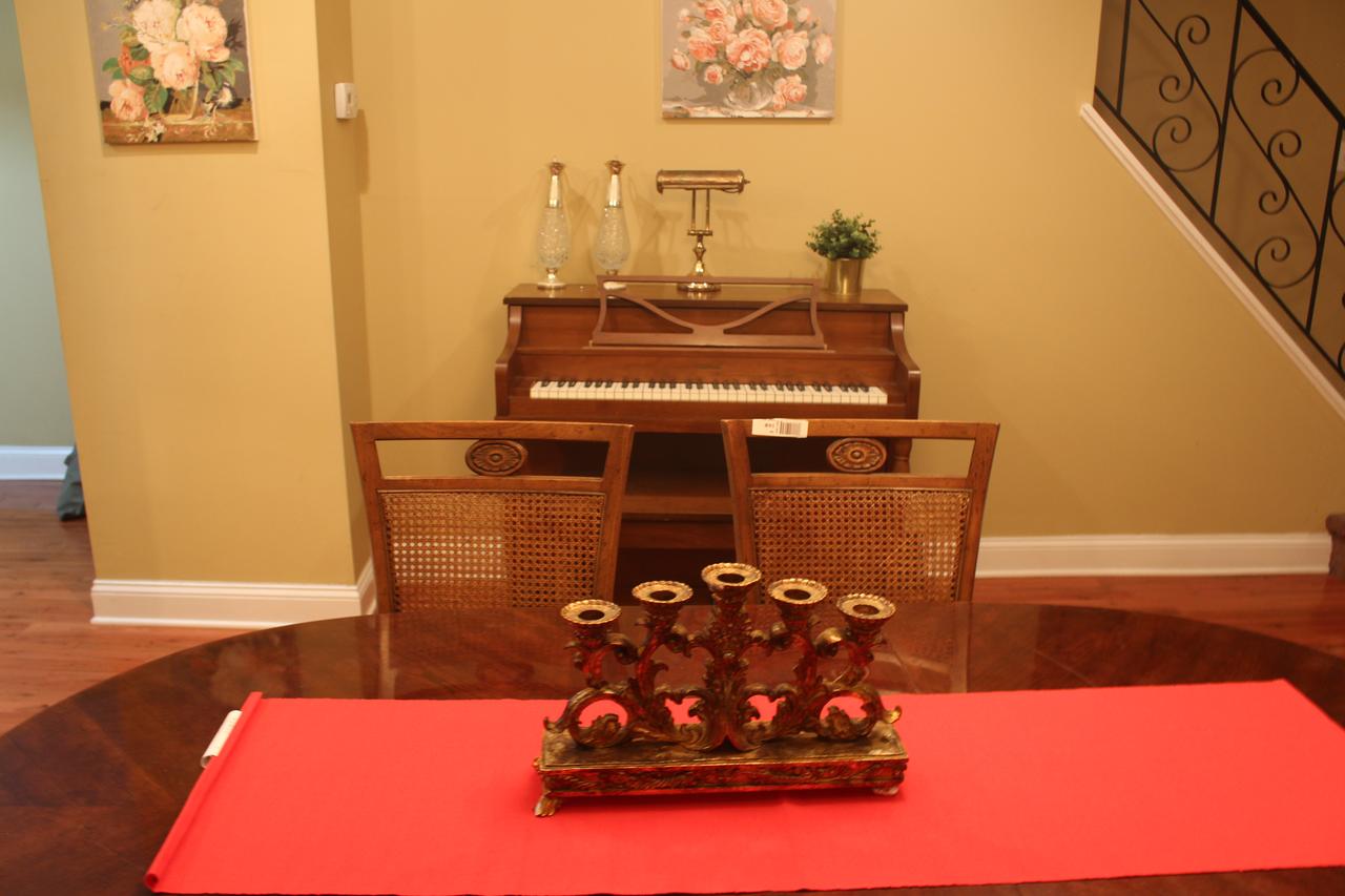Tuscany 2900 - Classic Italian Style 3BR W Parking Near Airport - thumb 15