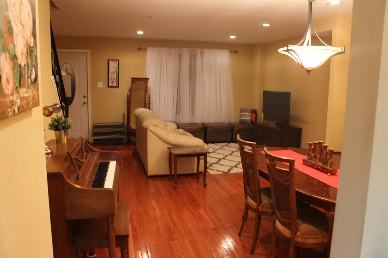 Tuscany 2900 - Classic Italian Style 3BR W Parking Near Airport - thumb 26