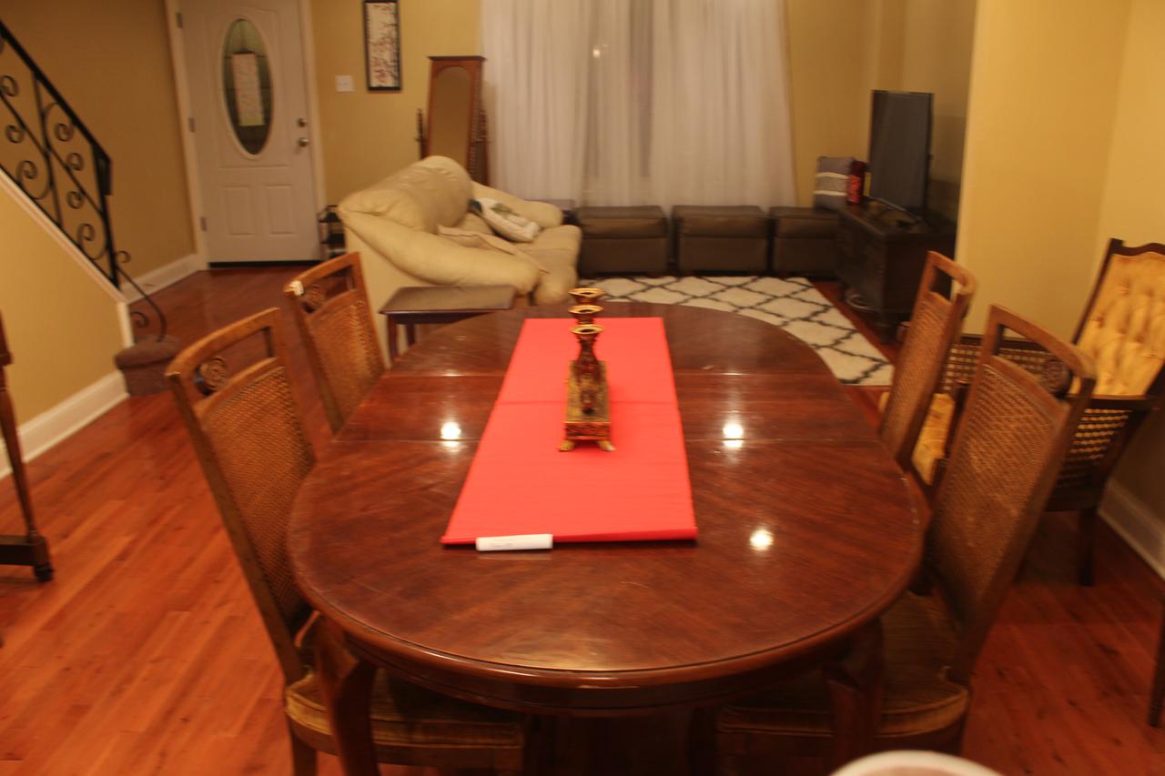 Tuscany 2900 - Classic Italian Style 3BR W Parking Near Airport - thumb 27