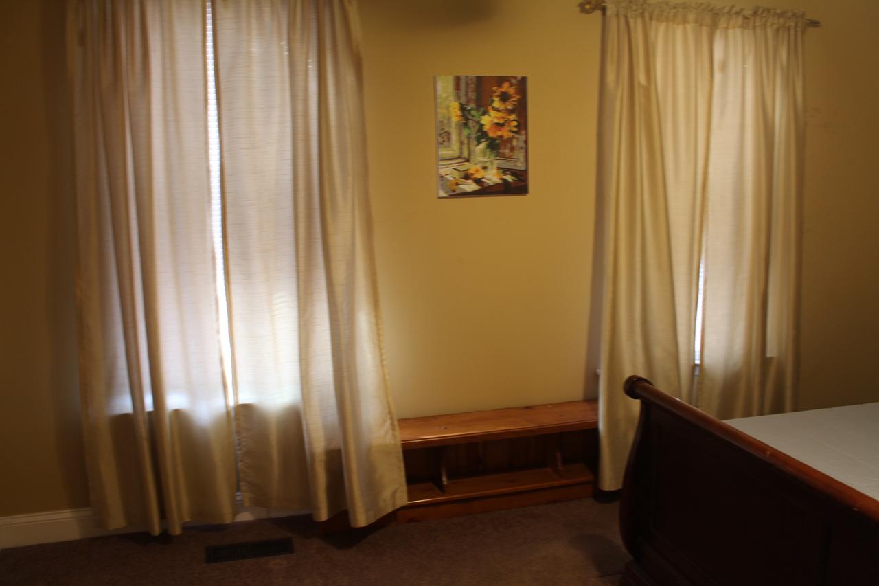 Tuscany 2900 - Classic Italian Style 3BR W Parking Near Airport - thumb 38