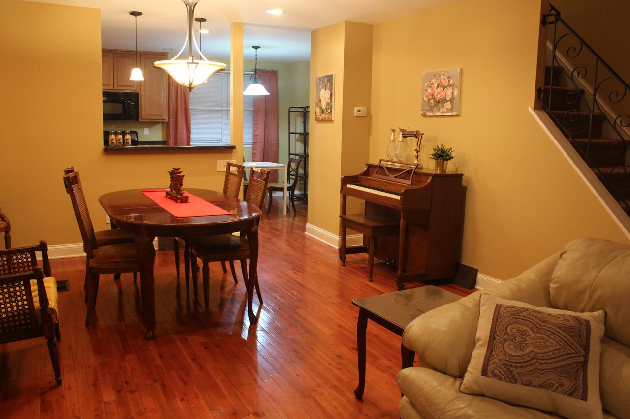 Tuscany 2900 - Classic Italian Style 3BR W Parking Near Airport - thumb 14
