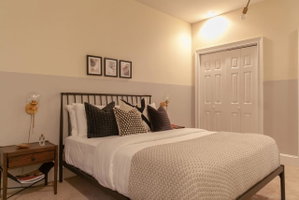 Domio I Old City I Dashing 1BR Near Penn's Landing