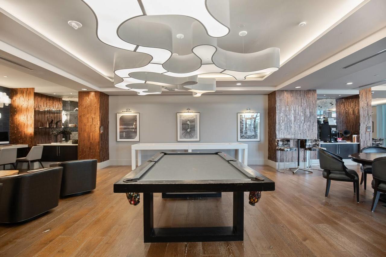 Luxury Retreat + Amenitized Building - thumb 26