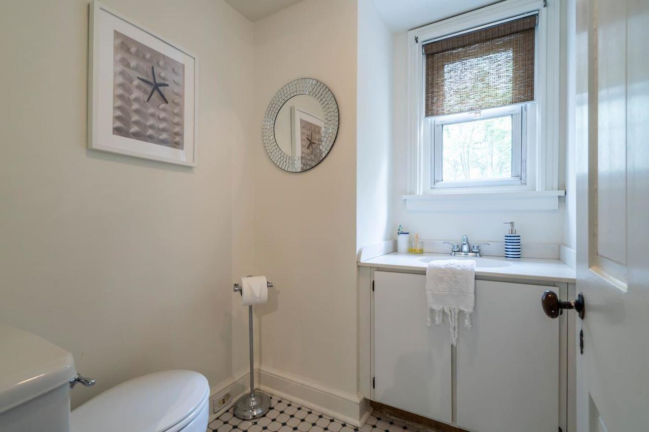 Chestnut Hill Cottage - Rest, Play And Explore! - thumb 22