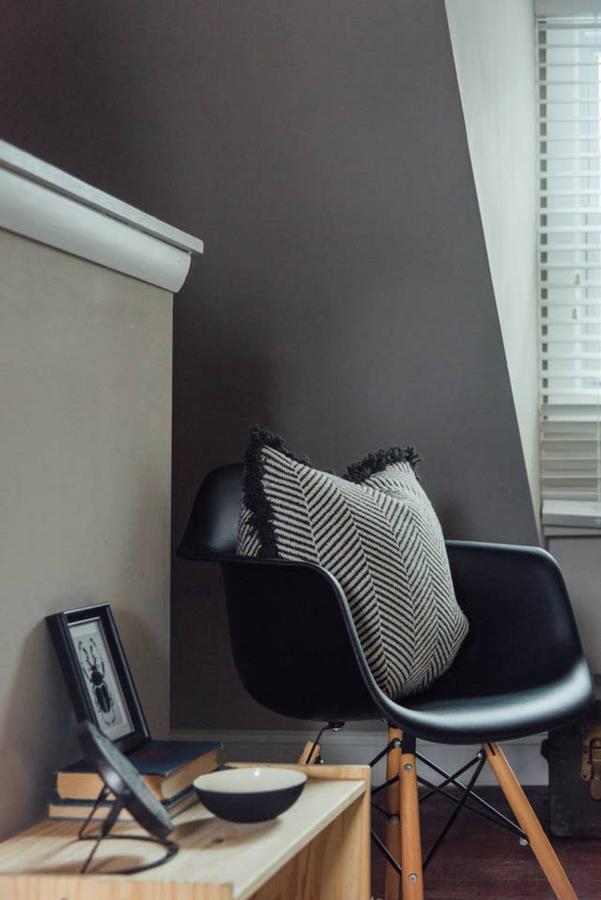 Laurel Street Â· Stylish 4 BR - Cute Patio - Amazing Beds - 96 Walk Score - thumb 20