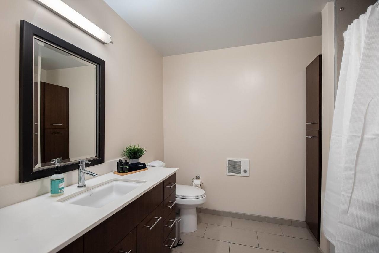 Luxury Suite + Pool + Gym - thumb 10