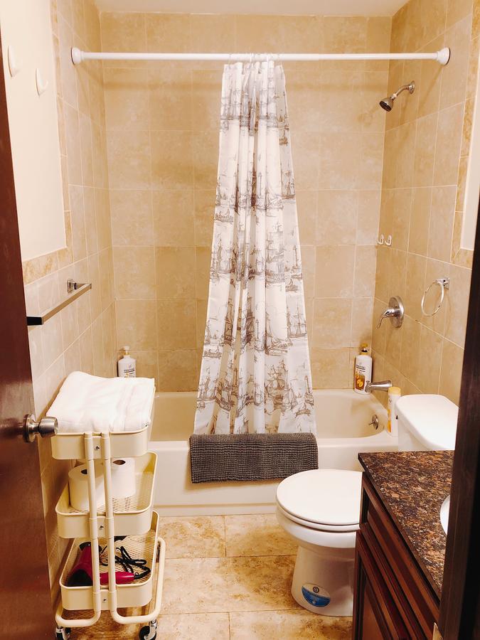 Convention Center 3BR/2BA Spacious & Comfort Apt - thumb 9