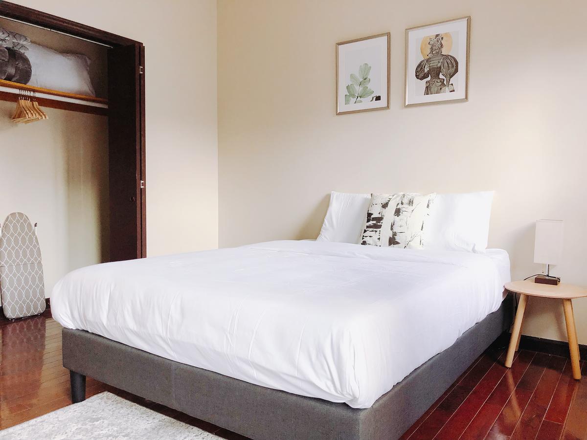 Convention Center 3BR/2BA Spacious & Comfort Apt - thumb 25