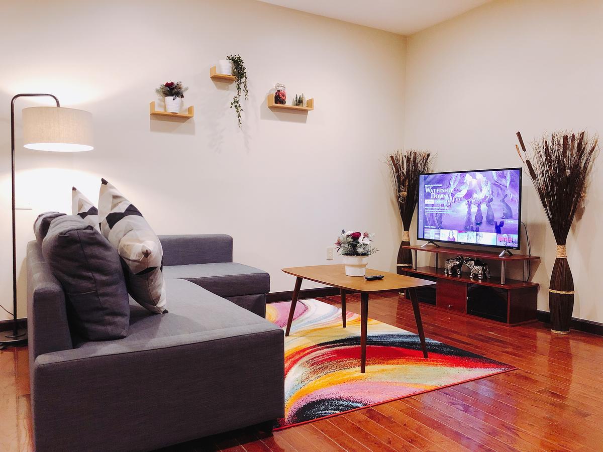 Convention Center 3BR/2BA Spacious & Comfort Apt - thumb 2