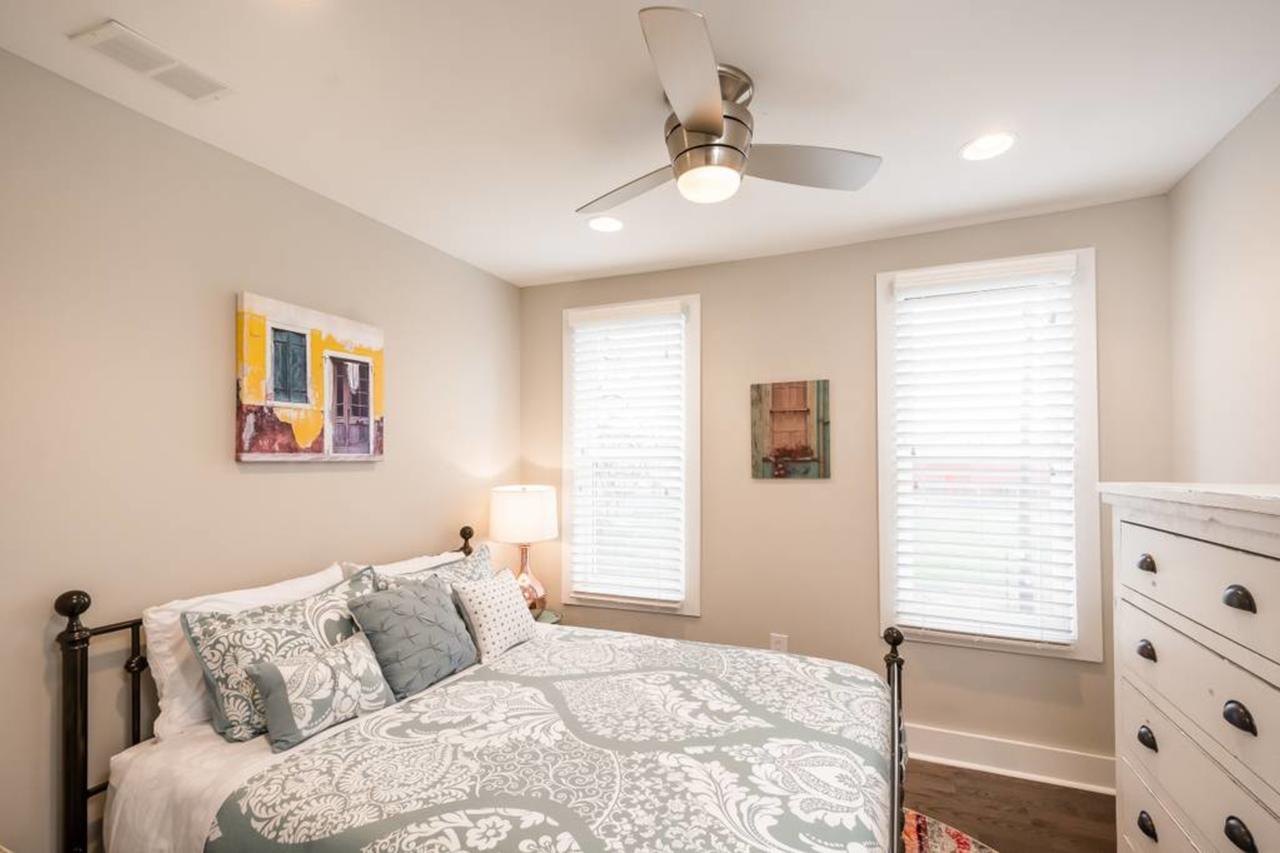 Cozy 2BD Home W/ Private Patio - thumb 7