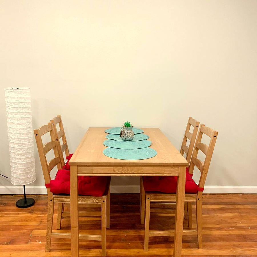 2 BDRM, Sleeps 8, Wifi, 20 Mins From Downtown - thumb 1