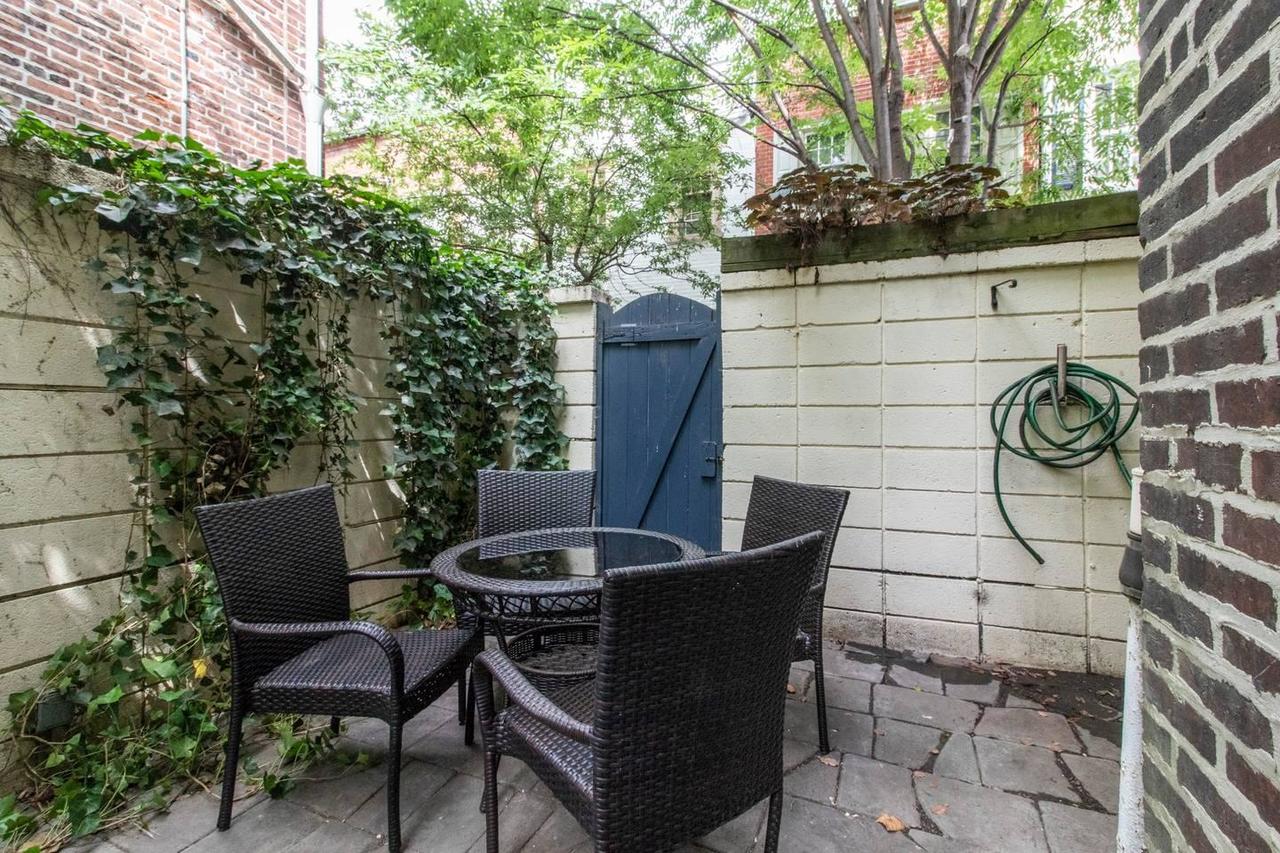 Historic Gem - City Center/Patio/Soak Tub - thumb 24