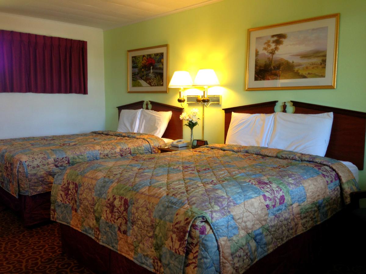 Wye Motor Lodge - thumb 2