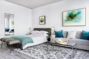 Logan Square 203