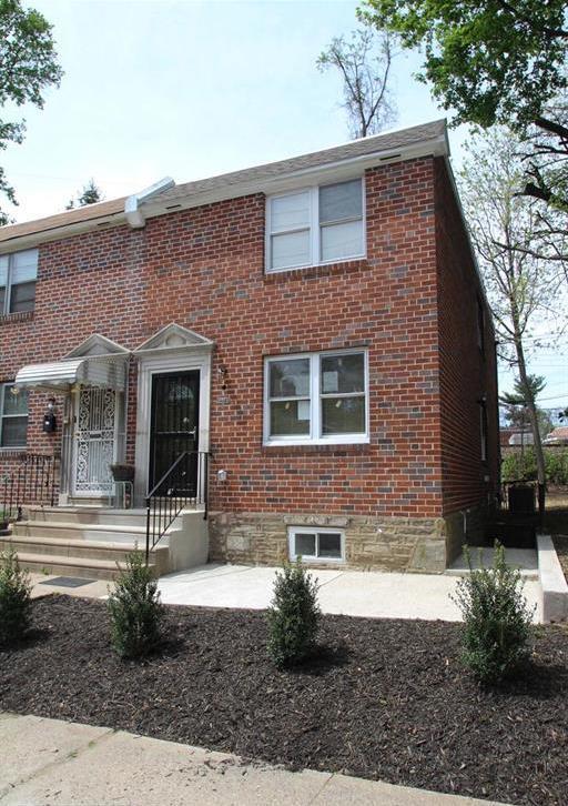 Adorable 3 BDRM Spacious House Near Fern Rock Transportation Center - thumb 1