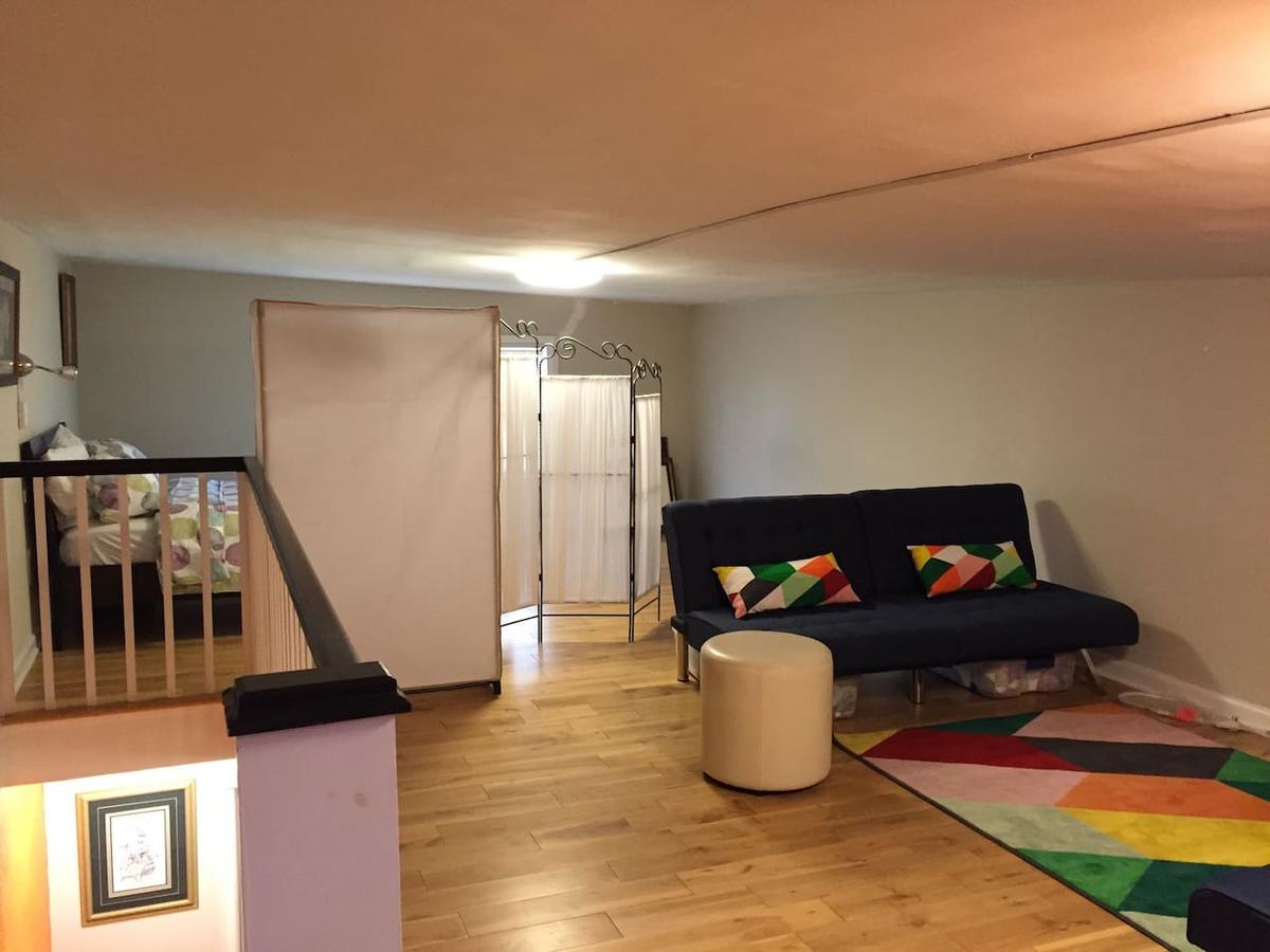 Historical Home - Sleeps Up To 12 - thumb 12