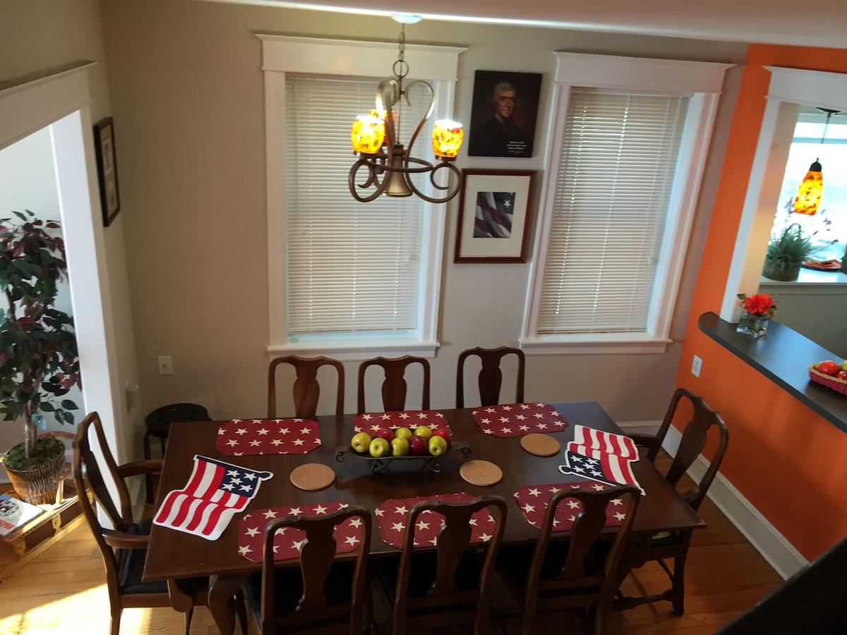 Historical Home - Sleeps Up To 12 - thumb 6