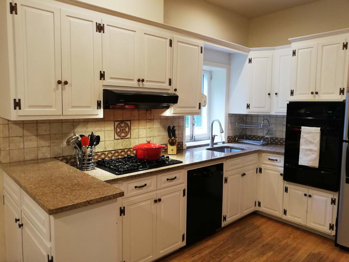 Charming House - thumb 5