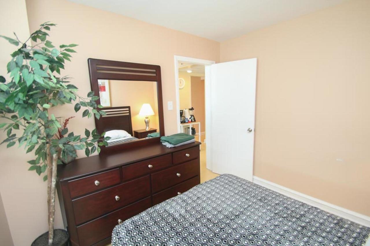 Rittenhouse Square 2BR Apartment - thumb 6