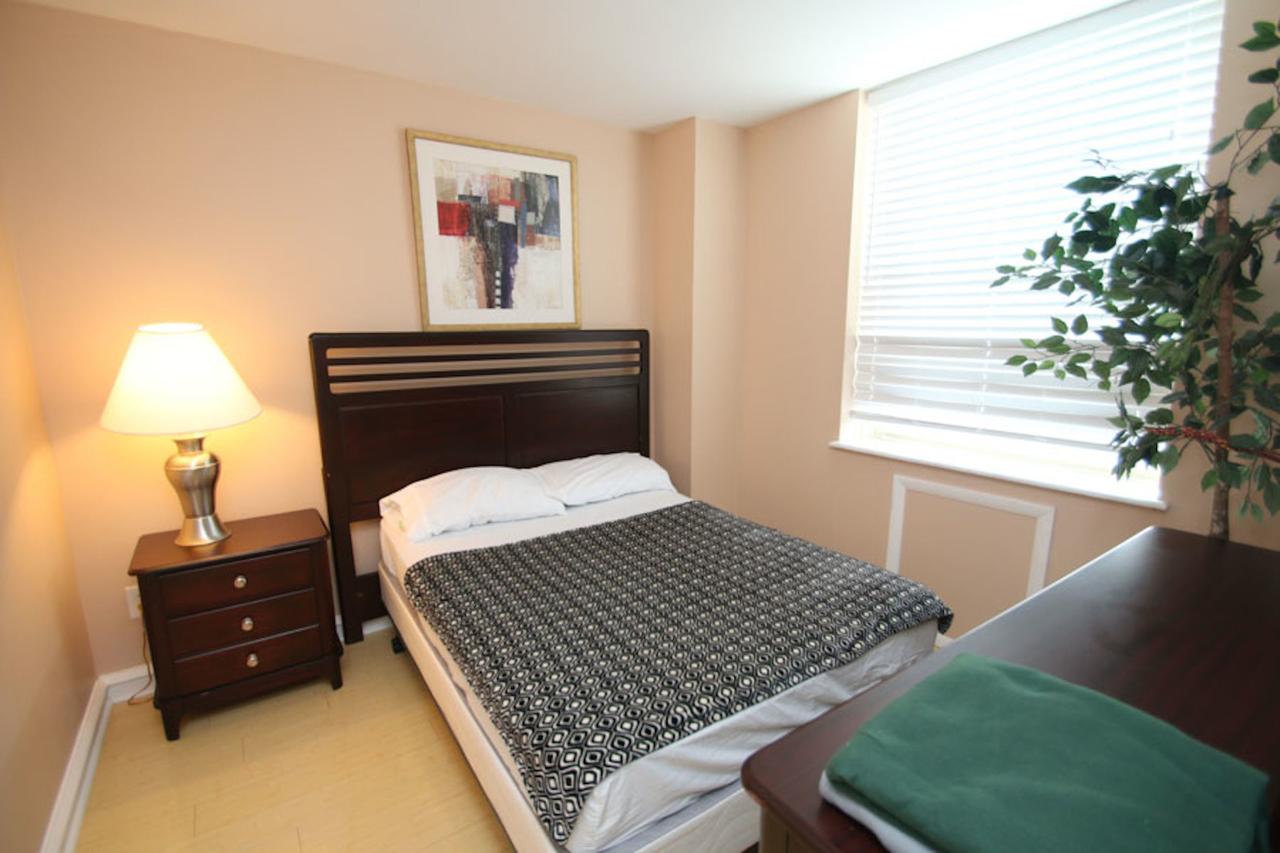 Rittenhouse Square 2BR Apartment - thumb 3