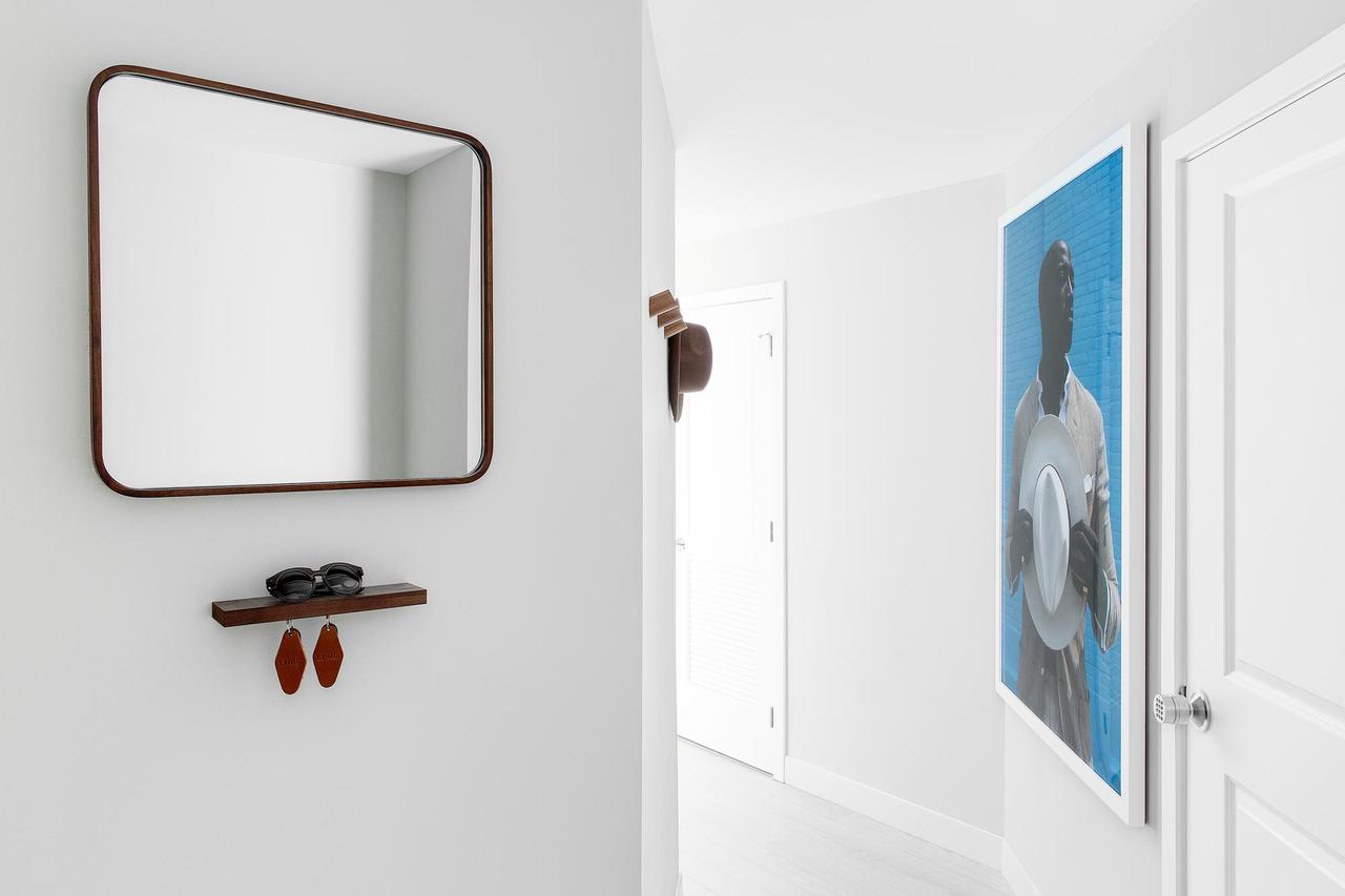 Striking 2BR+Lounge In City Center - thumb 10