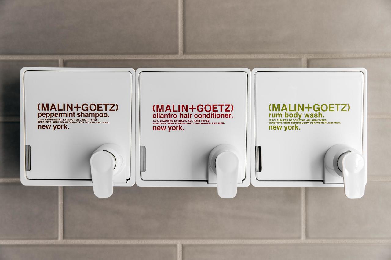 Striking 2BR+Lounge In City Center - thumb 15