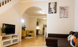 Huge Modern 3 Bedroom House Near UPenn