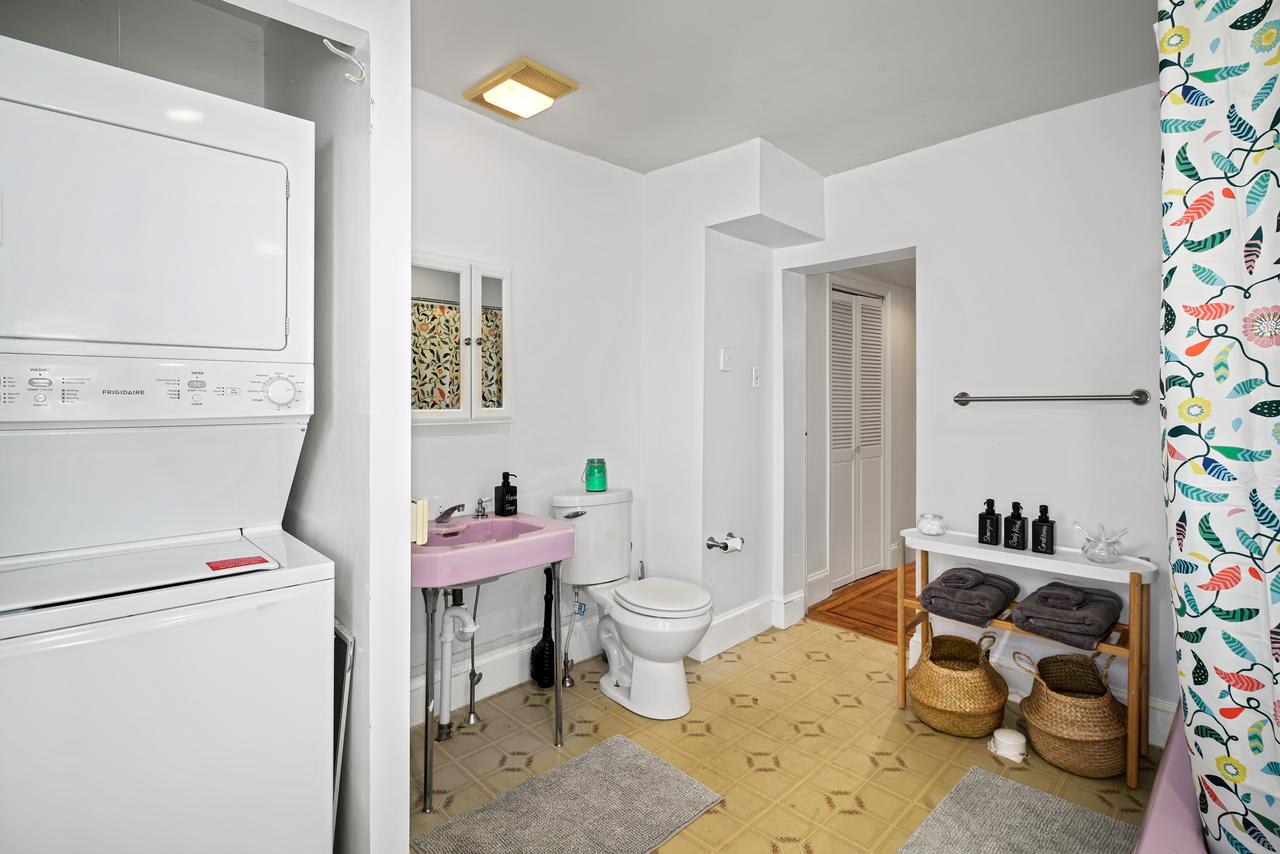 Queen Village Gem W/ Roof Deck - thumb 14