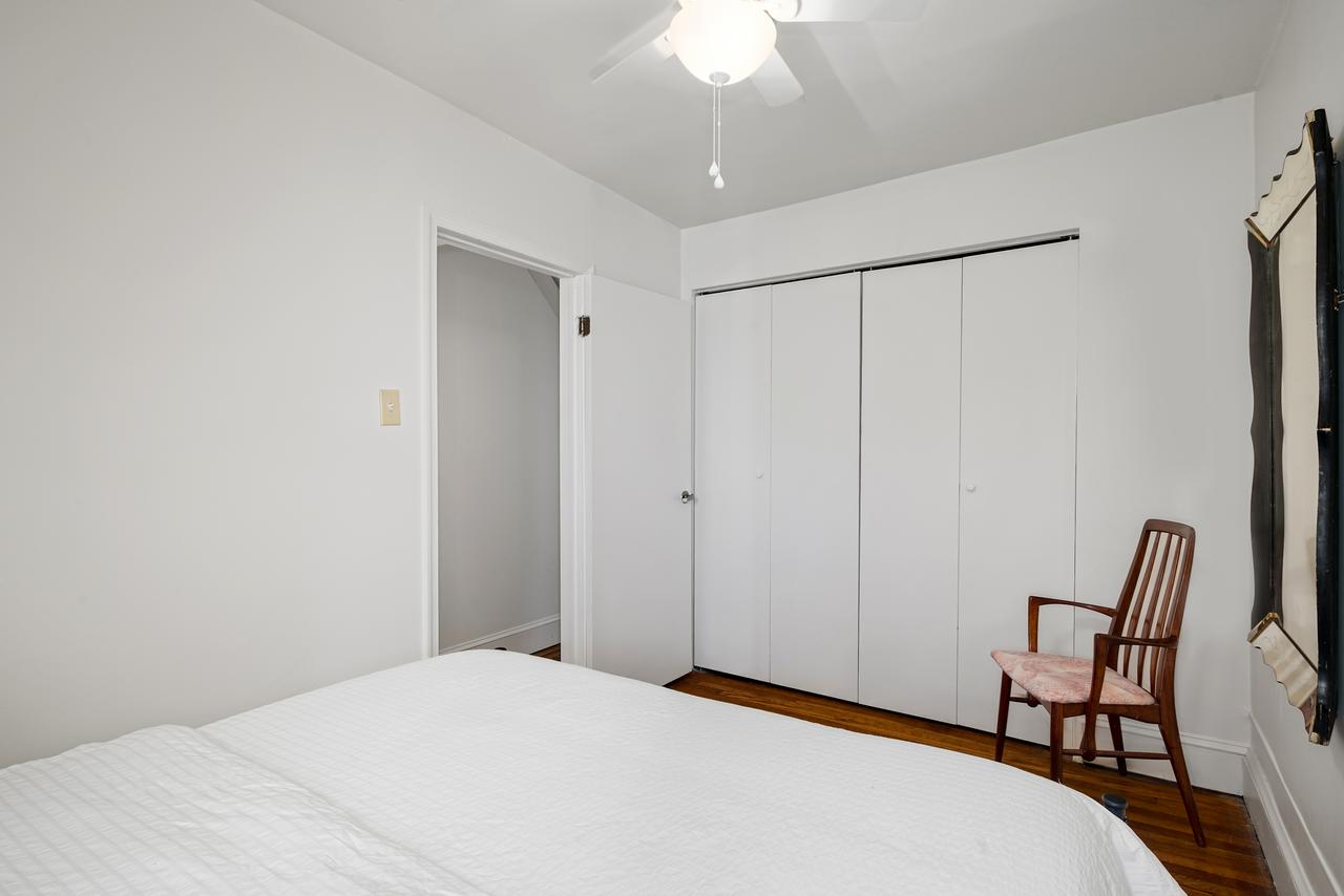 Queen Village Gem W/ Roof Deck - thumb 22