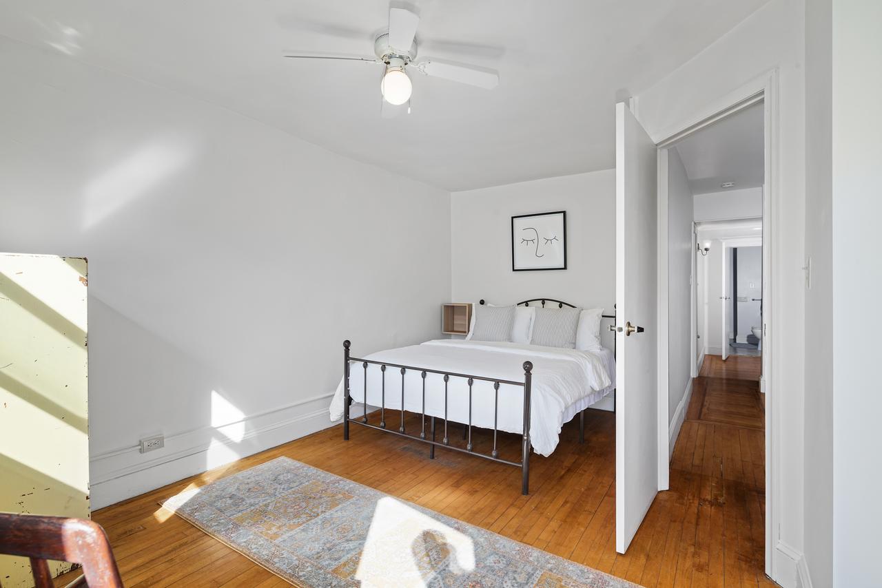 Queen Village Gem W/ Roof Deck - thumb 17