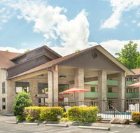 Evergreen Smoky Mountain Lodge  Convention Center - Accommodation Philadelphia