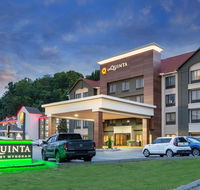 La Quinta Inn by Wyndham Pigeon Forge-Dollywood - Accommodation Philadelphia