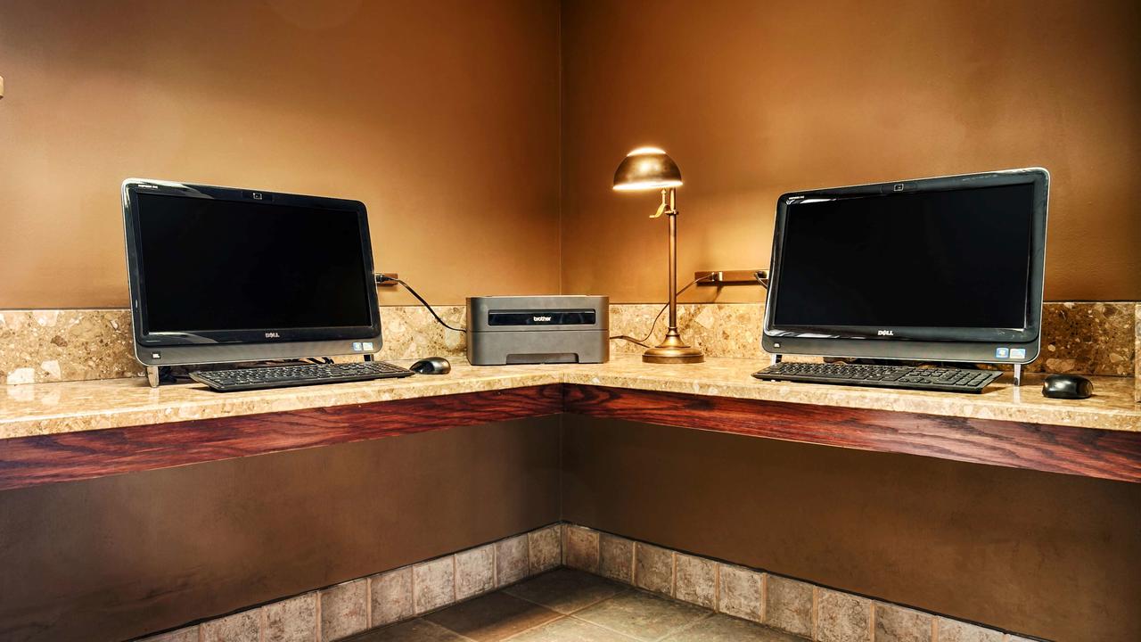 Best Western Plus Arbour Inn And Suites - thumb 18