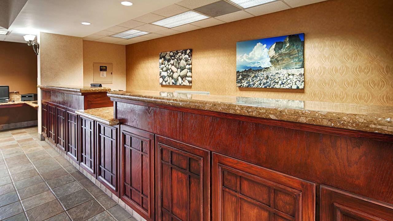 Best Western Plus Arbour Inn And Suites - thumb 3