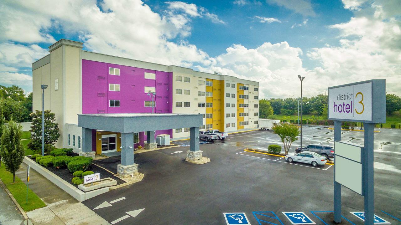District 3 Hotel, An Ascend Collection Member - thumb 0