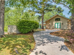 Tremont Lodge & Resort