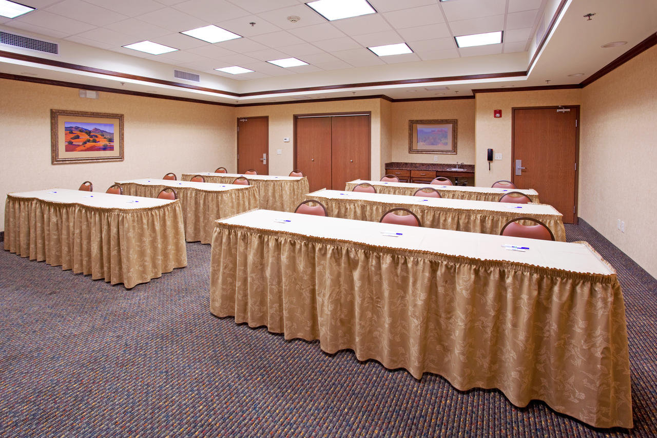 Holiday Inn Express Hotel & Suites Tooele - thumb 17