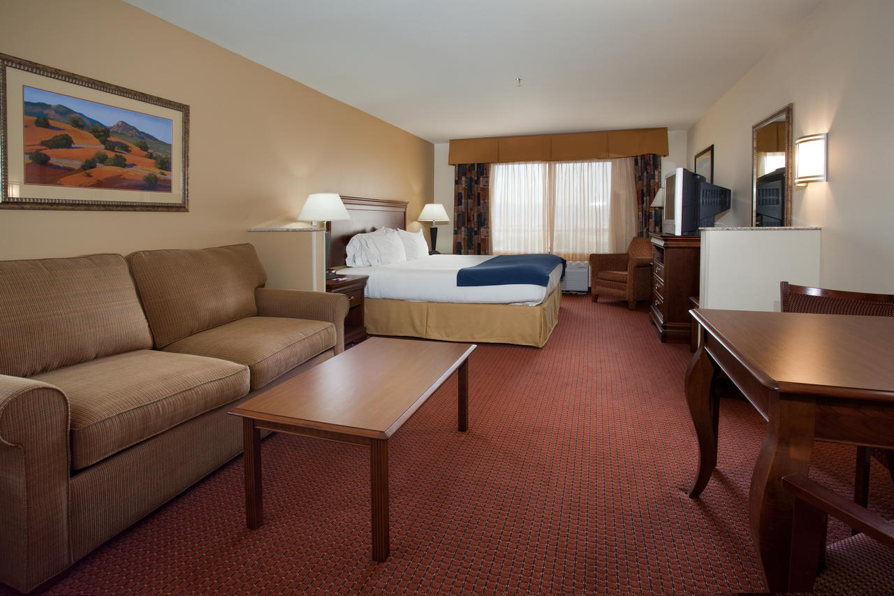 Holiday Inn Express Hotel & Suites Tooele - thumb 8
