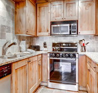 Resort Plaza - Accommodation Philadelphia