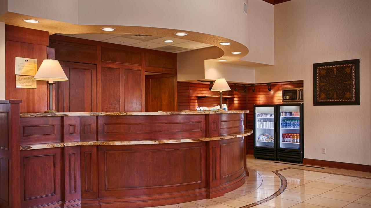 Best Western Plus Greenwell Inn - thumb 29