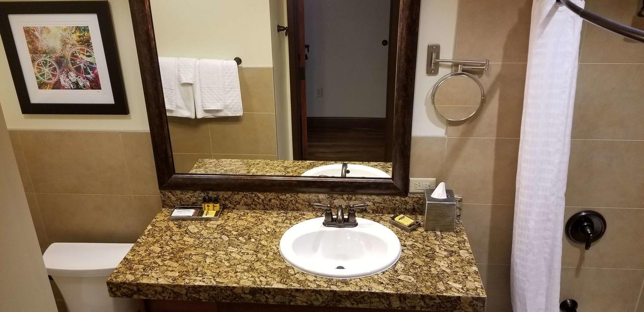 Best Western Plus Greenwell Inn - thumb 42