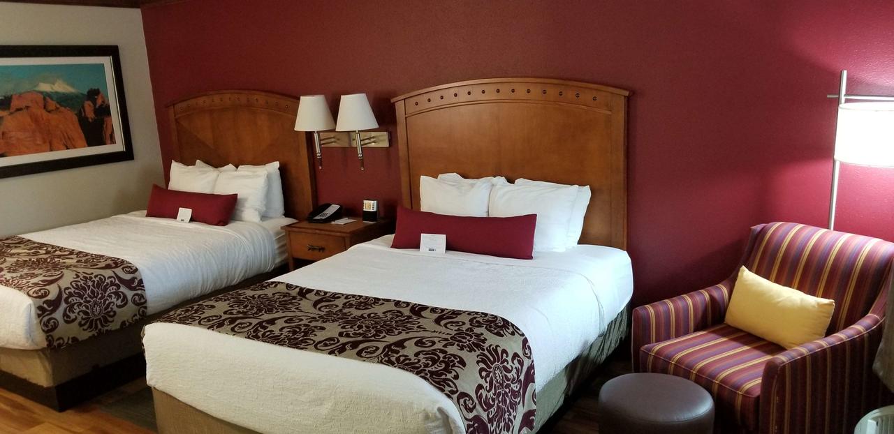 Best Western Plus Greenwell Inn - thumb 32